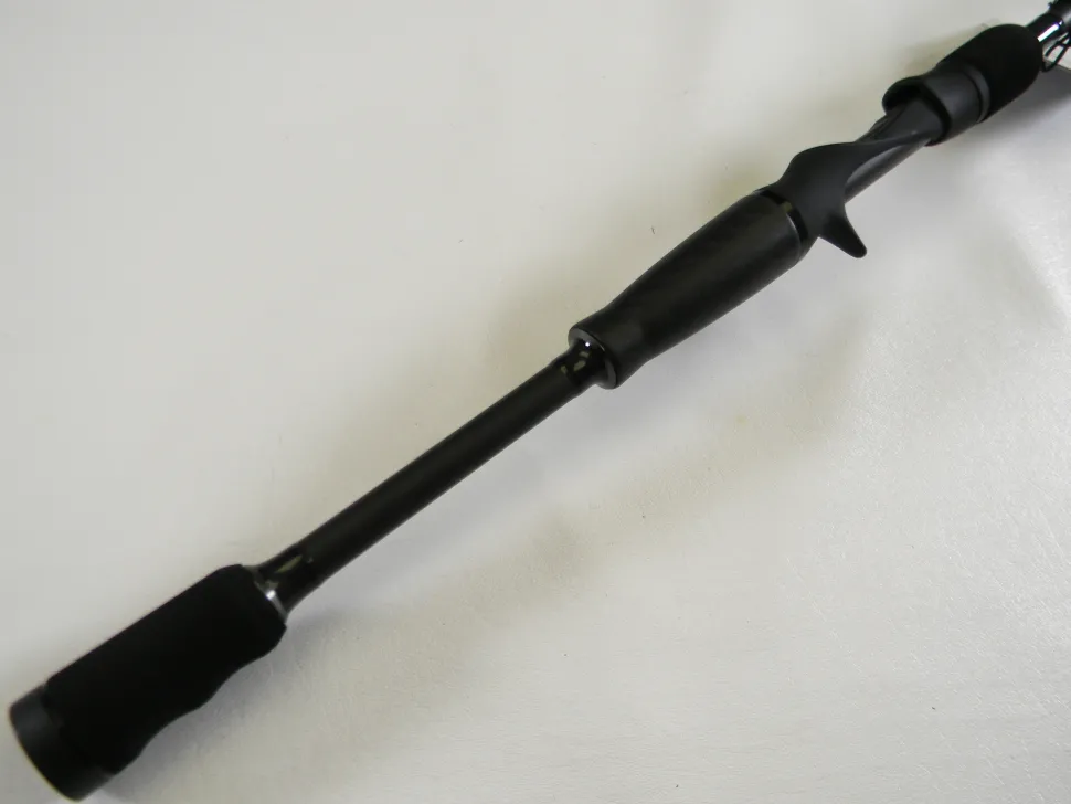 Abu Garcia Veritas Tournament VXTC72-5 7'2" Medium - Used Casting Rod