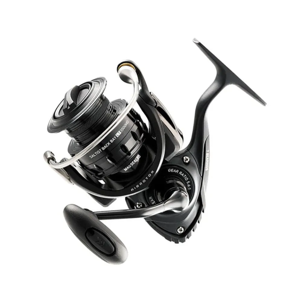 Daiwa Saltist Back Bay LT Spinning Reels
