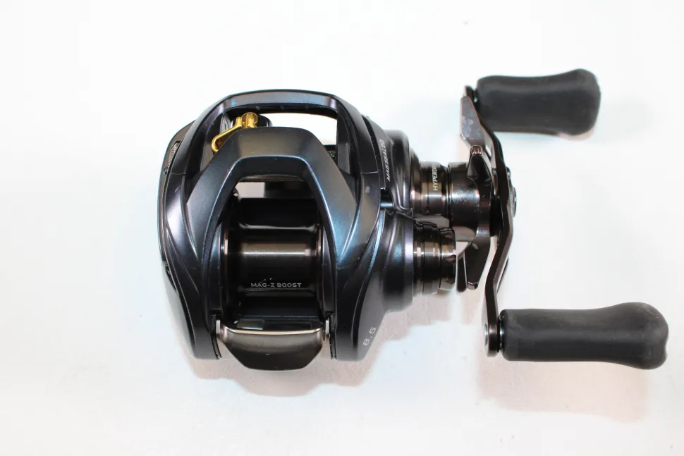 Daiwa Steez A 100 STZ100XH 8.5:1 RH - Used Casting Reel - Very Good Co