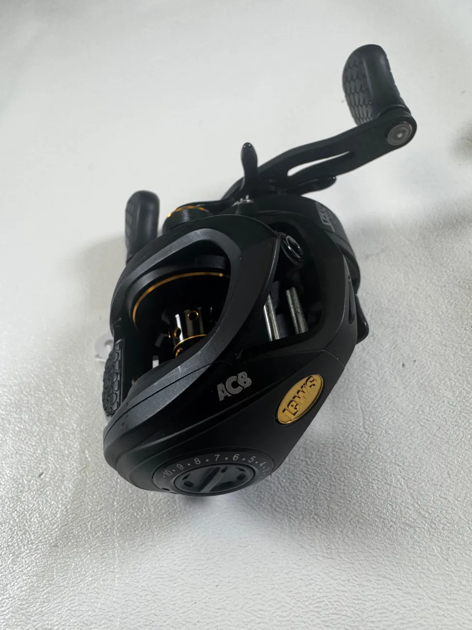 Lew's Tournament Pro TP1SHLA 7.5:1 Gear Ratio - Used Casting Reel - Ex